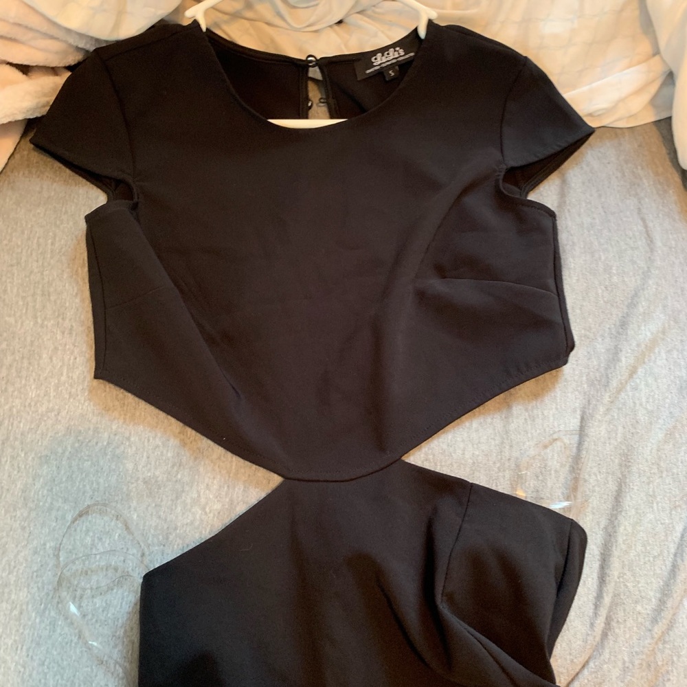 Black prom dress